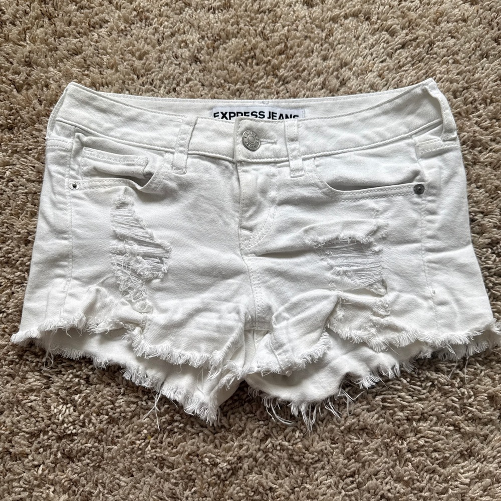 Express Jeans Womens White Distressed Denim Cut Off Shorts Size 00 Low Rise